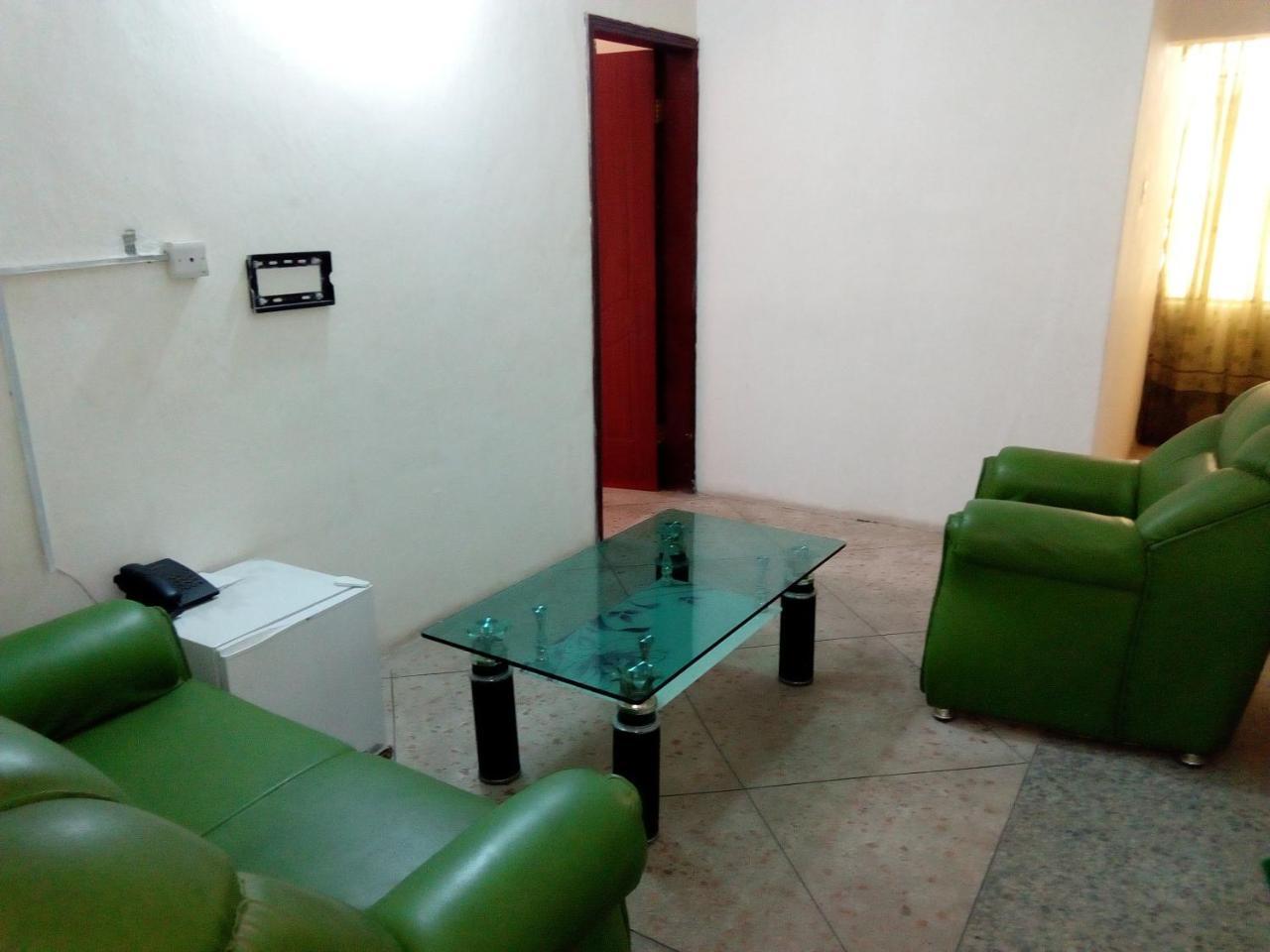 Royal Green Guest House Abeokuta Extérieur photo
