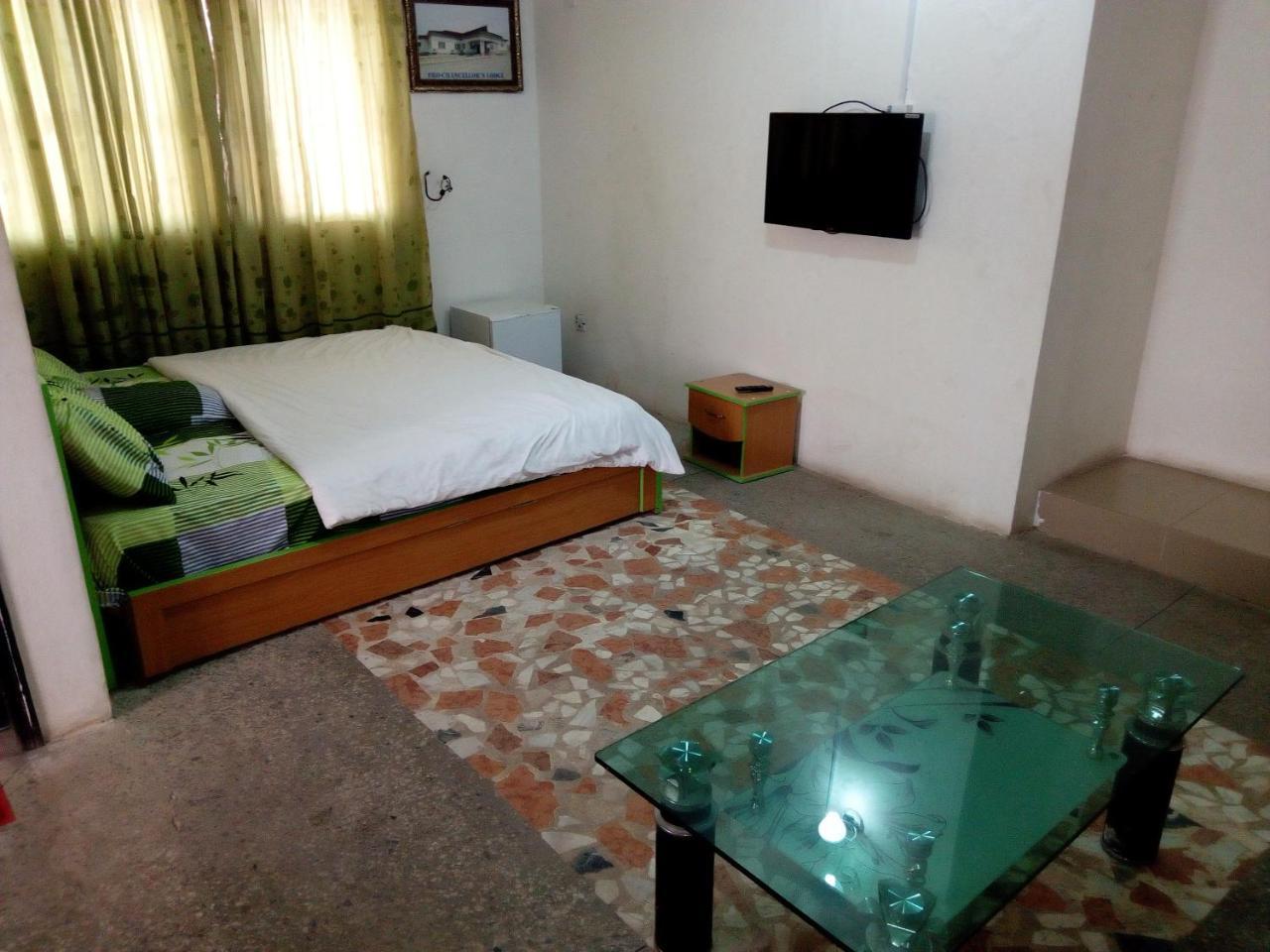 Royal Green Guest House Abeokuta Extérieur photo