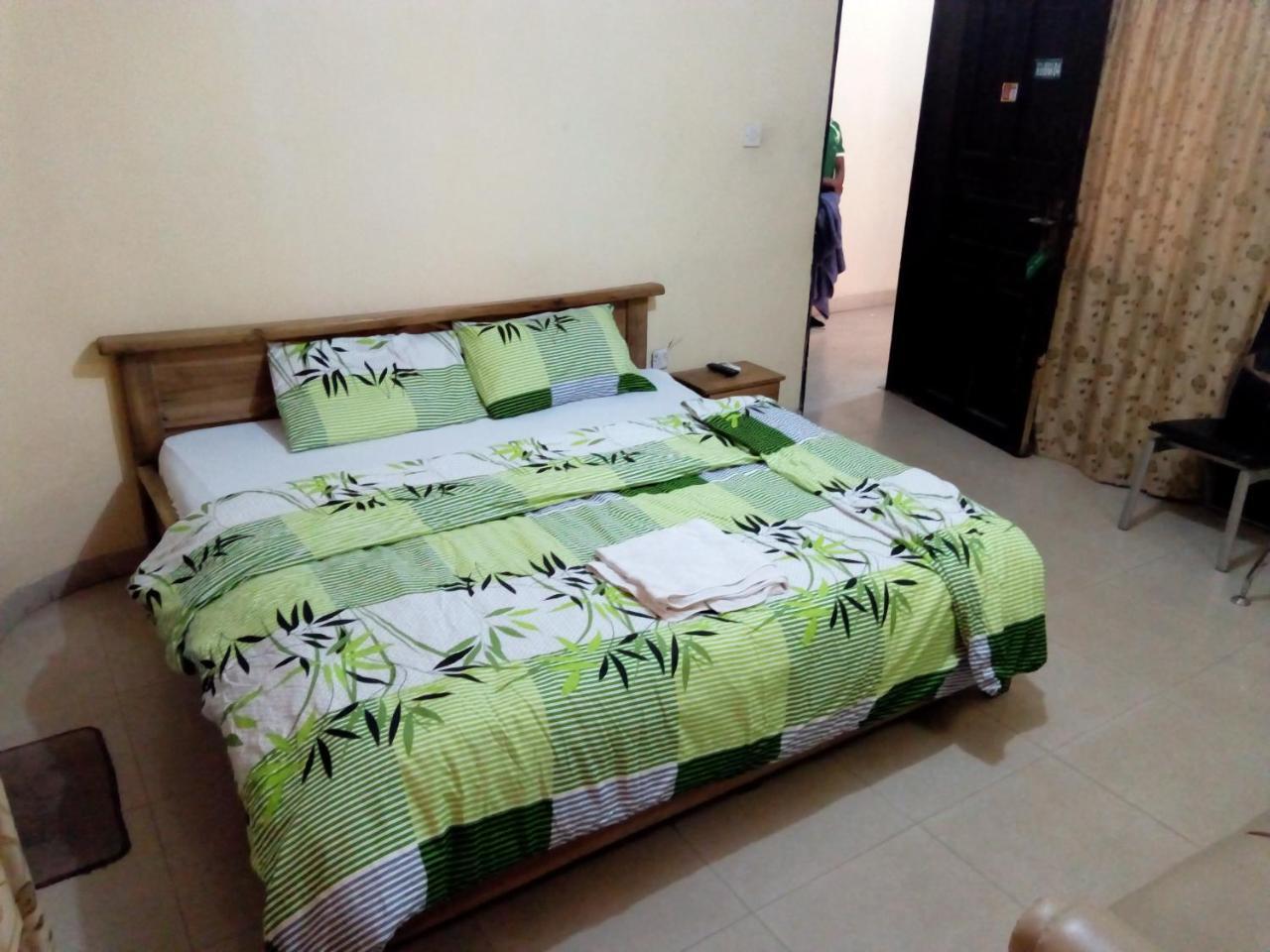 Royal Green Guest House Abeokuta Extérieur photo