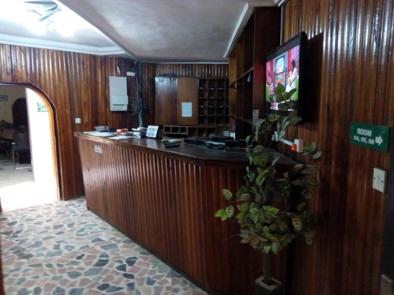 Royal Green Guest House Abeokuta Extérieur photo